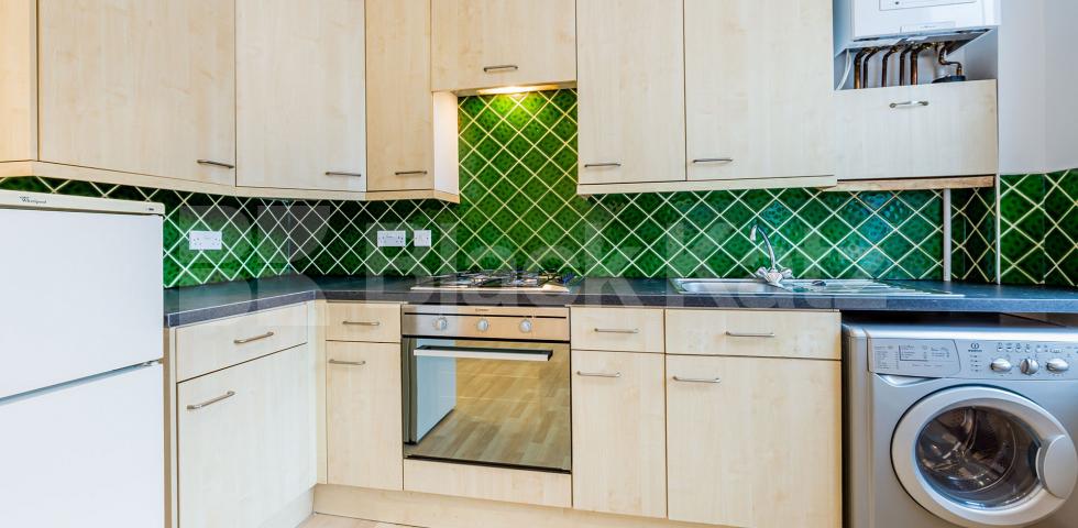 			NEW INSTRUCTION!, 1 Bedroom, 1 bath, 1 reception Flat			 Axminster Road, HOLLOWAY